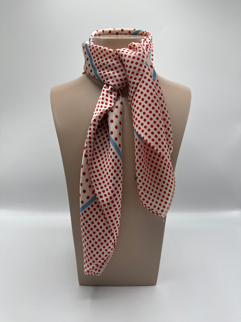 Silk neck tie