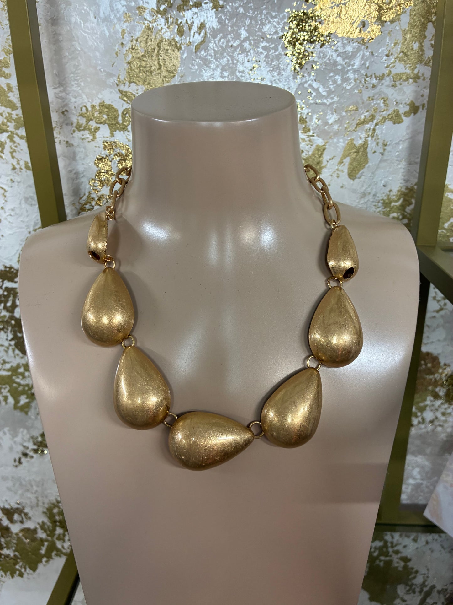 Averie necklace