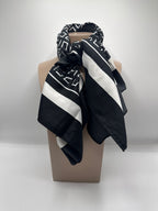 Silk neck tie