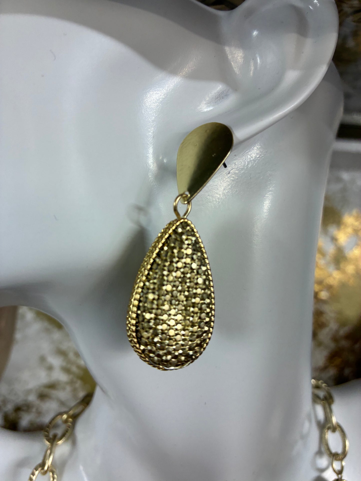 Lily earrings