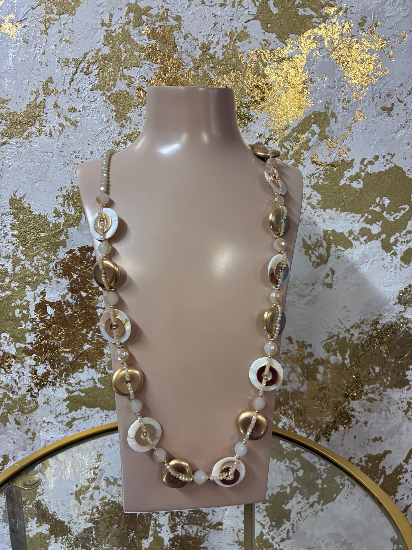 Holly necklace