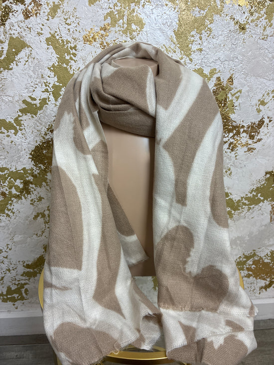 Hearty scarf