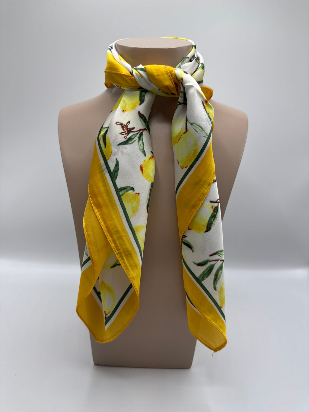 Silk neck tie