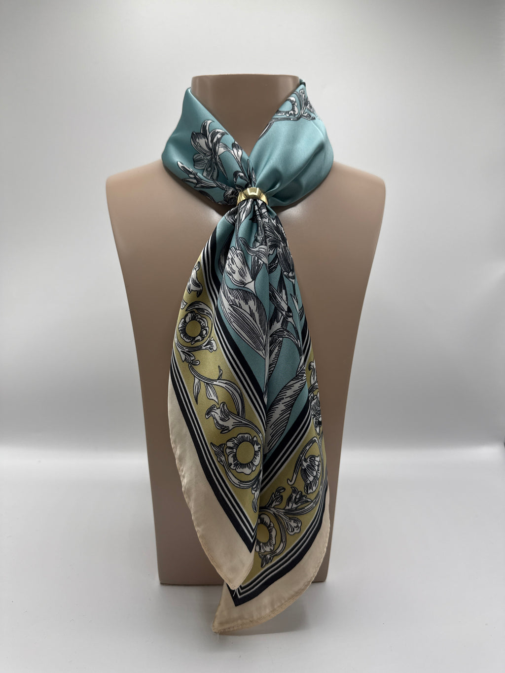 Silk neck tie