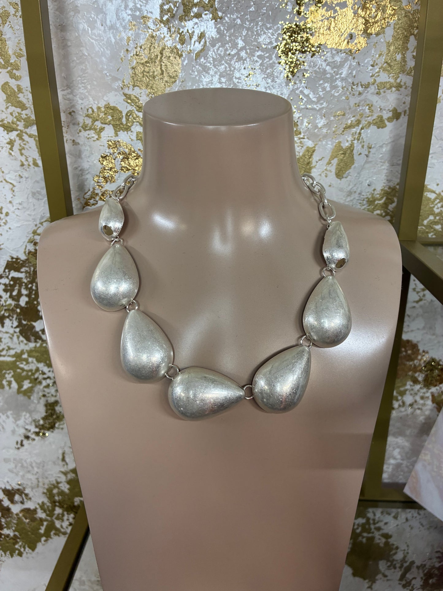 Averie necklace