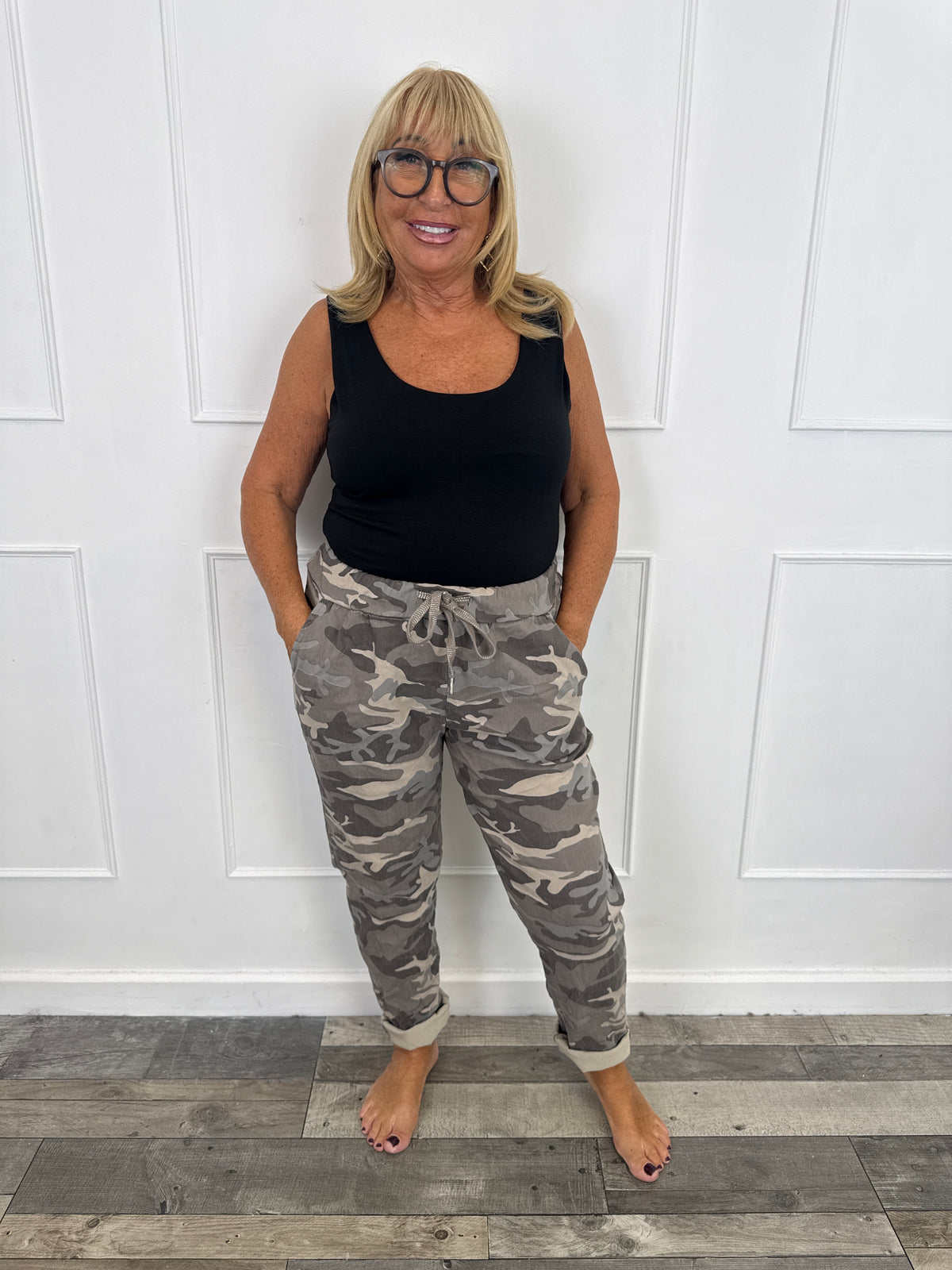Chamo magic trousers