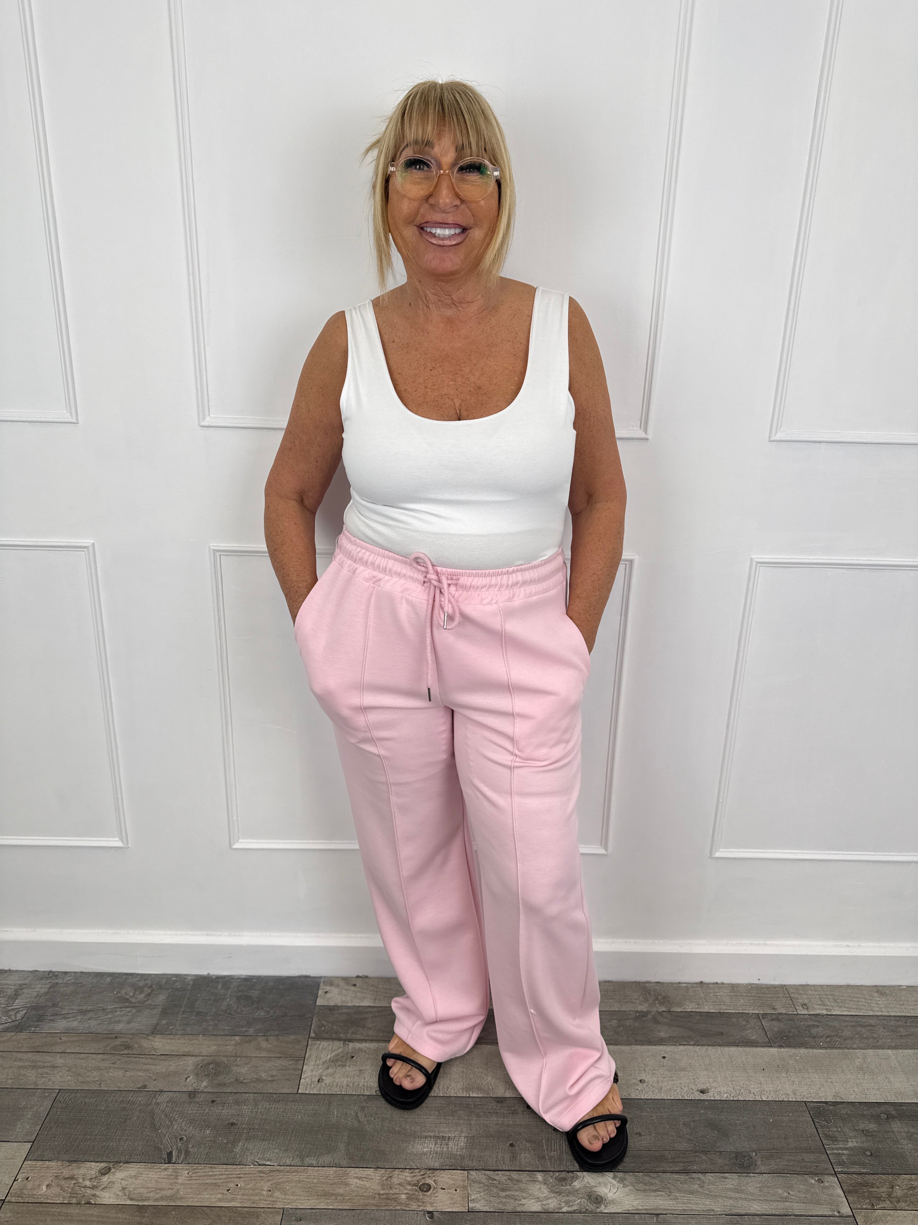 Daisy joggers