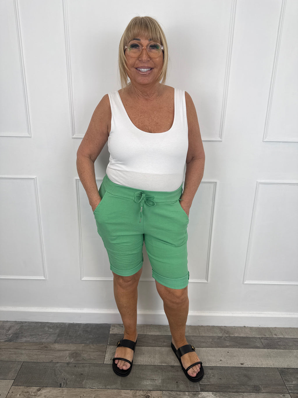 Magic shorts
