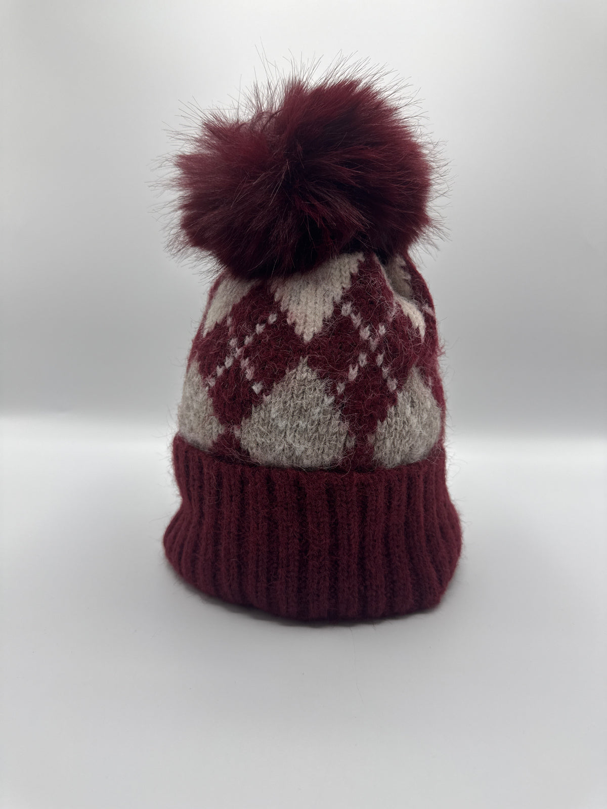 Bobble hat
