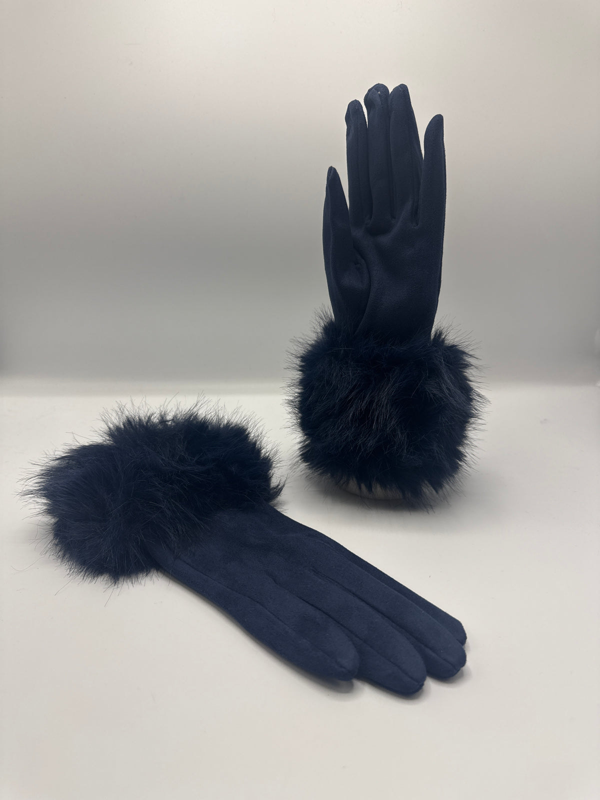 Fur cuff gloves