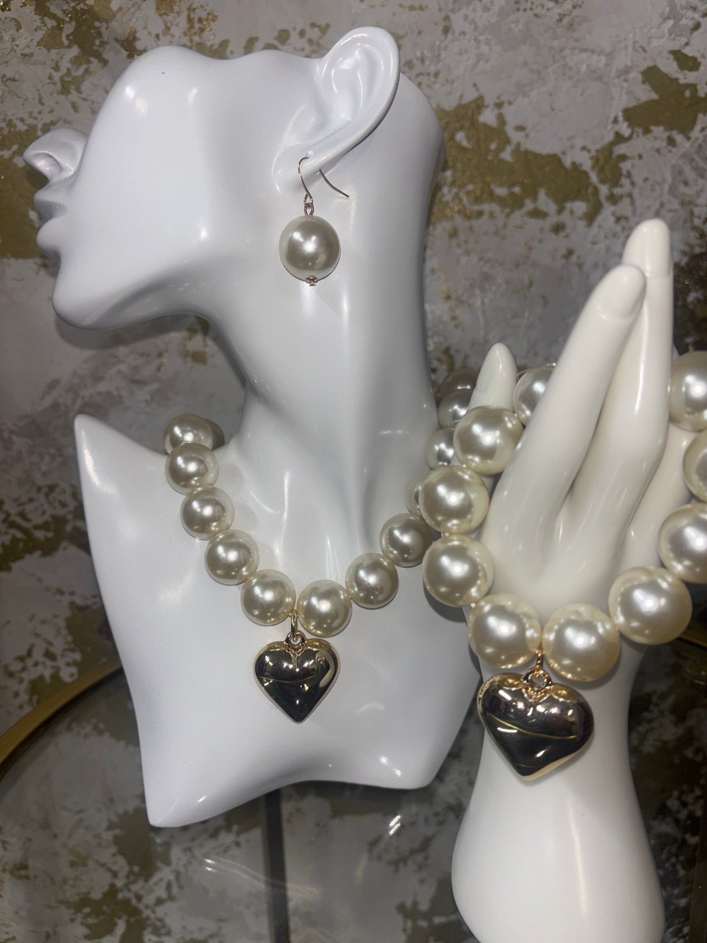 Pearly heart necklace  and earrings