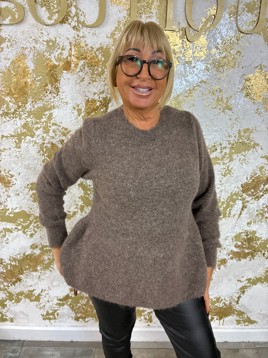 Amelia