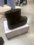 Khaki boot