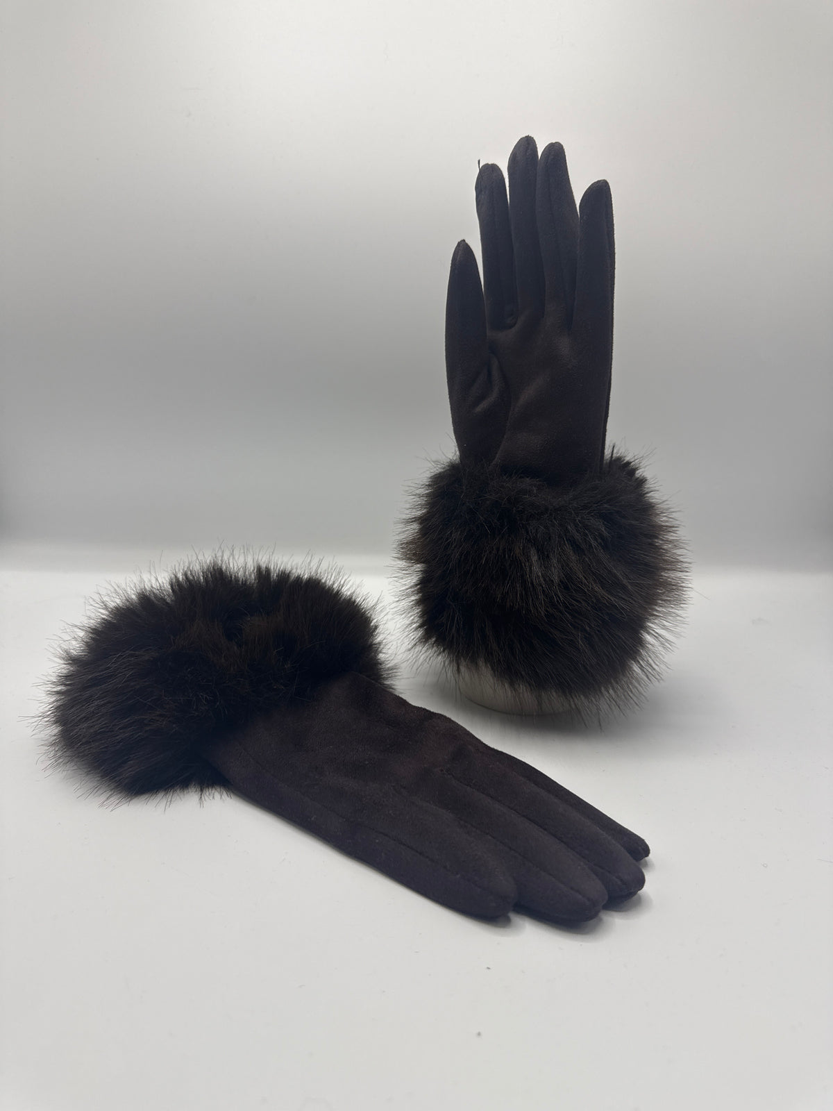 Fur cuff gloves